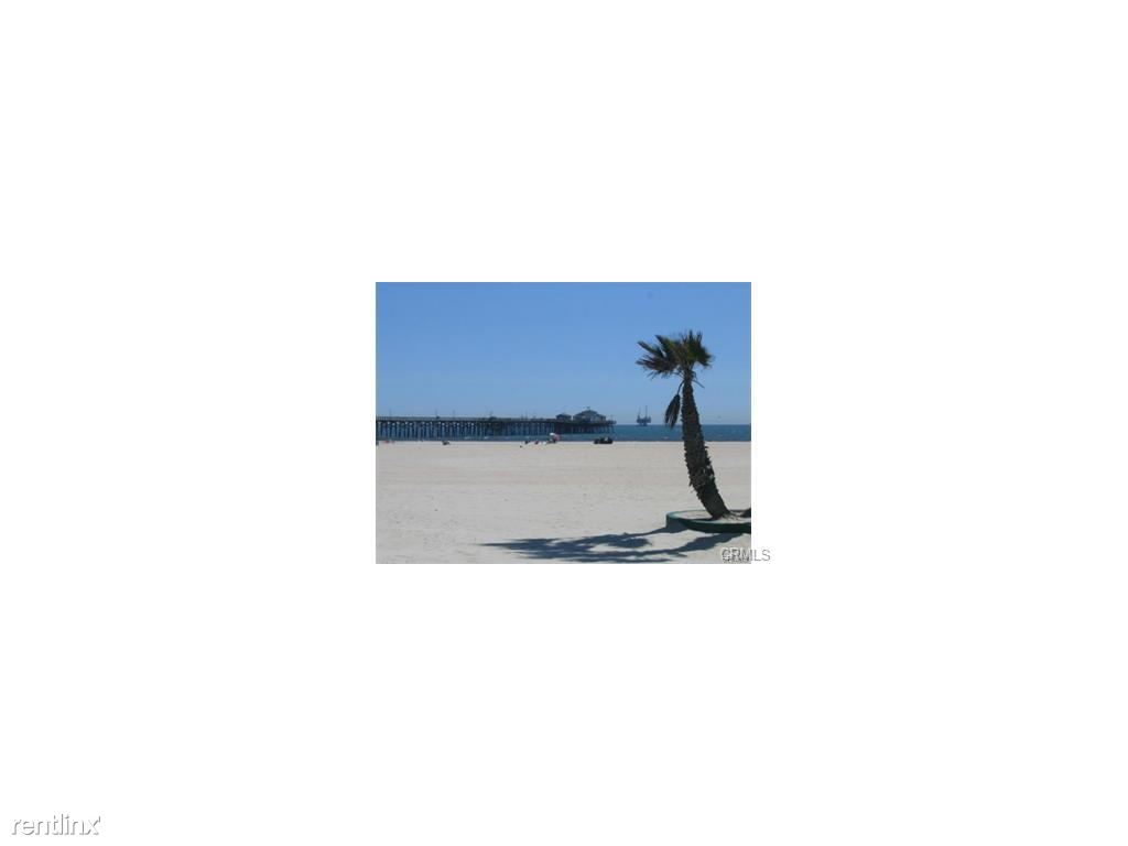 Primary Photo - 316 Regatta Way