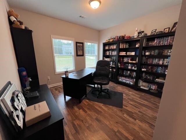 Building Photo - 141 Fenwick Manor Dr