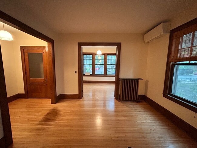 Living room and sun room - 2806 Pleasant Ave