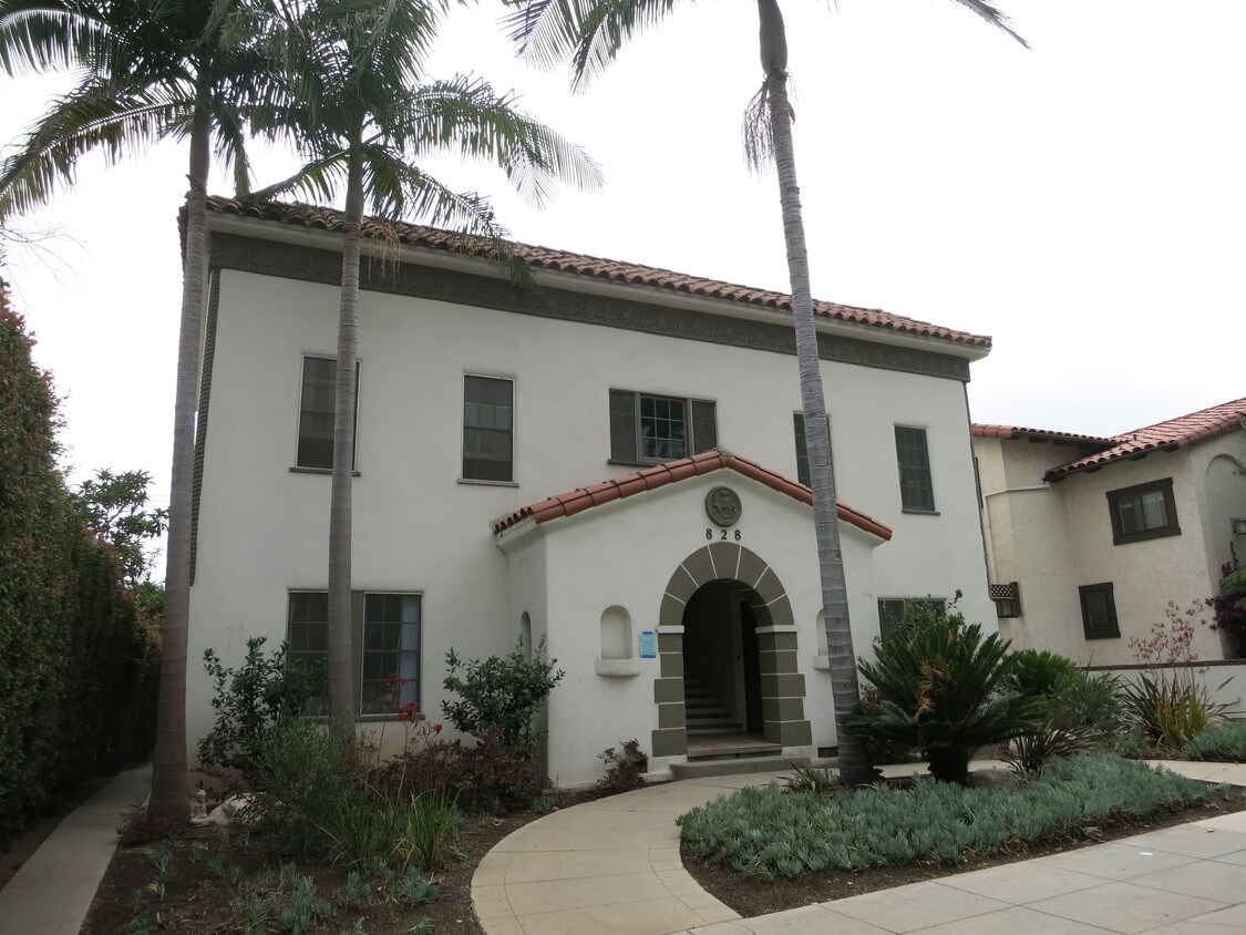 Foto principal - 828 14th St