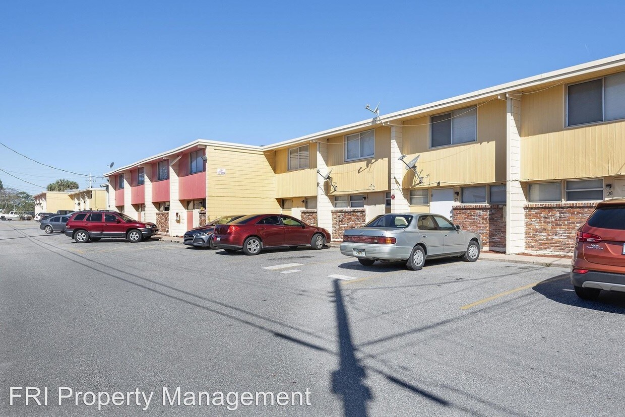 Primary Photo - 1010 N Fiske Blvd