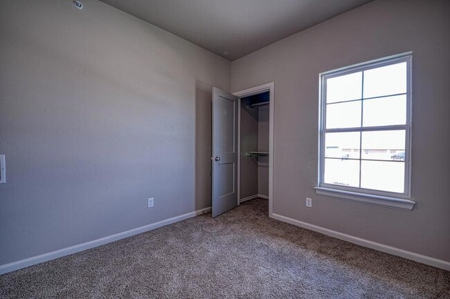 Foto del edificio - 1520 S 7th St