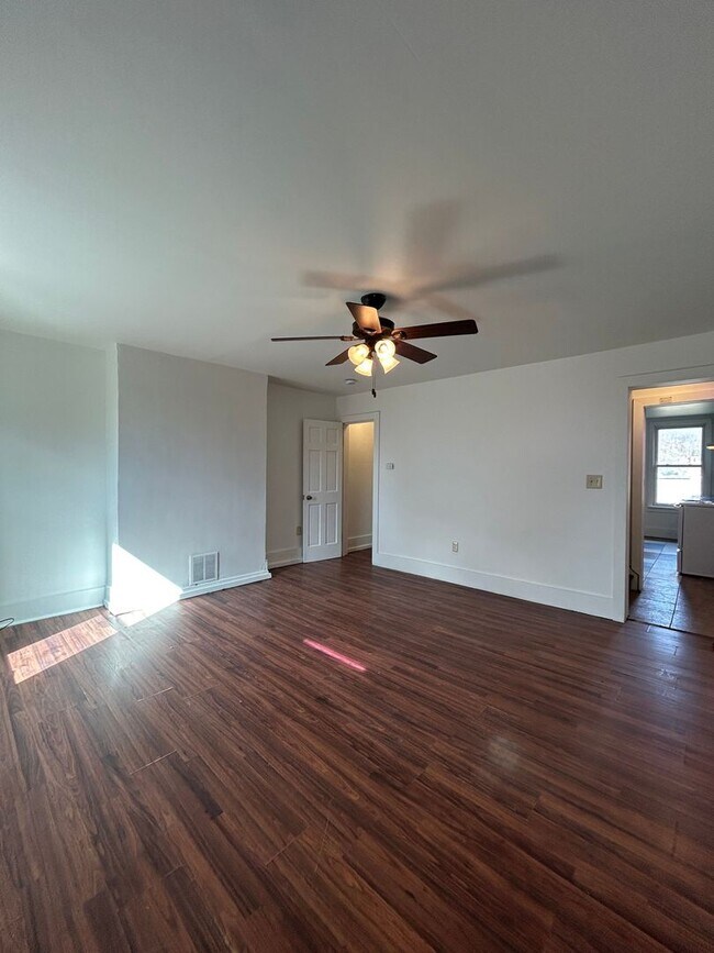 Building Photo - shad3162-3164