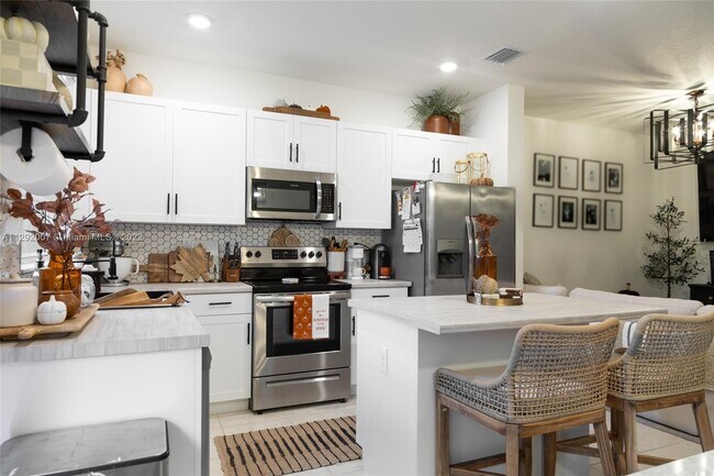 Foto del edificio - 2705 SE 15th St