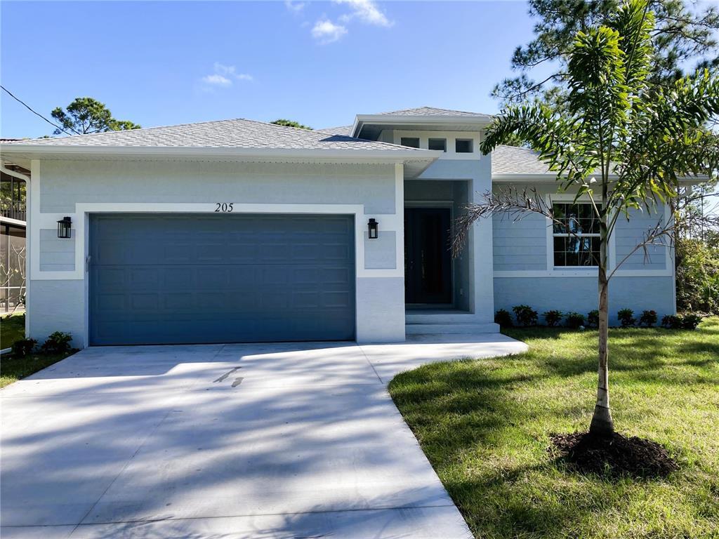Foto principal - 205 Jade St