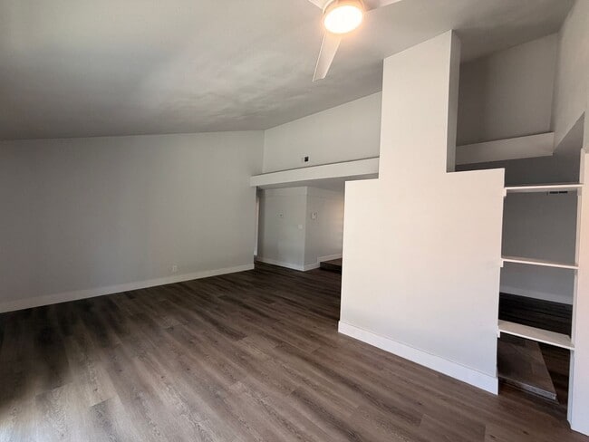 Building Photo - 278 El Portal Way