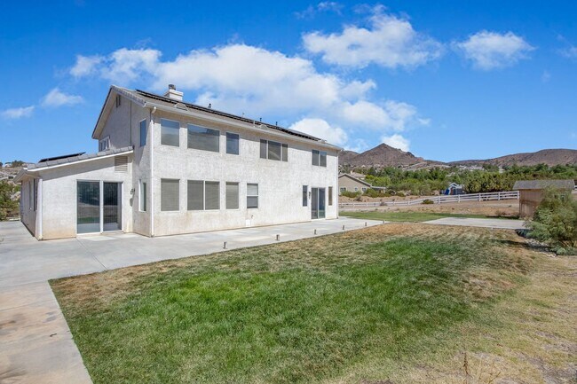 Foto del edificio - 34122 Courtney Terrace