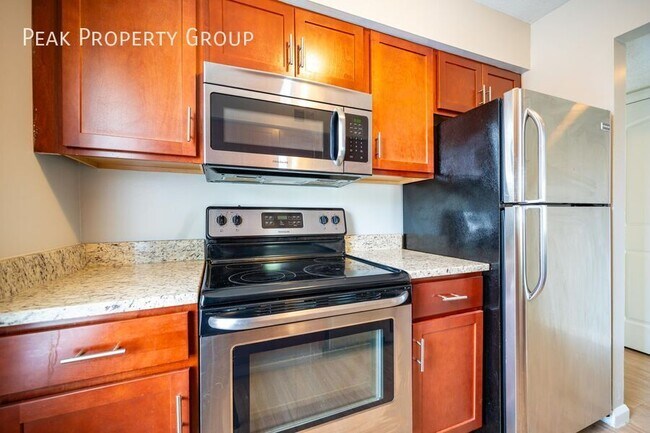 Foto del edificio - 980 Quay Ave