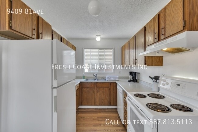 Building Photo - 9409 81 Ave
