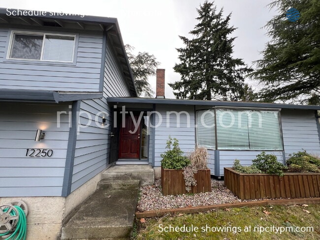 Photo - 12250 SW Indian Hill Ln House