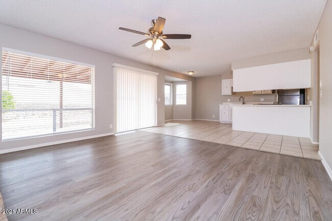Foto del edificio - 10003 N 87th Dr