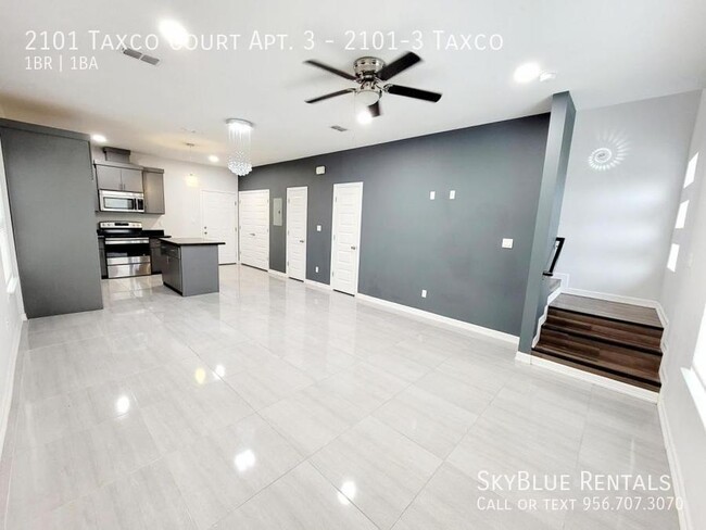 Building Photo - 2101 Taxco Ct