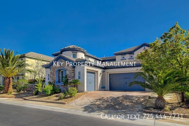 Building Photo - Luxurious 5 Bedroom home in prestigious Ma...