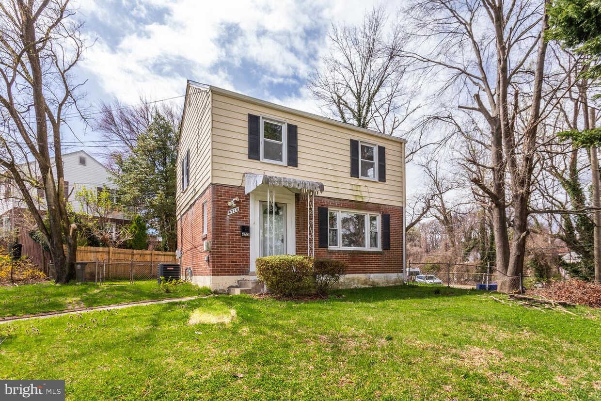 Primary Photo - 6728 Chillum Manor Rd
