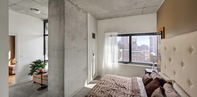 Foto del edificio - 235 W Van Buren St