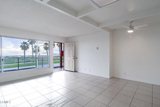 Building Photo - 717 Ocean View Dr