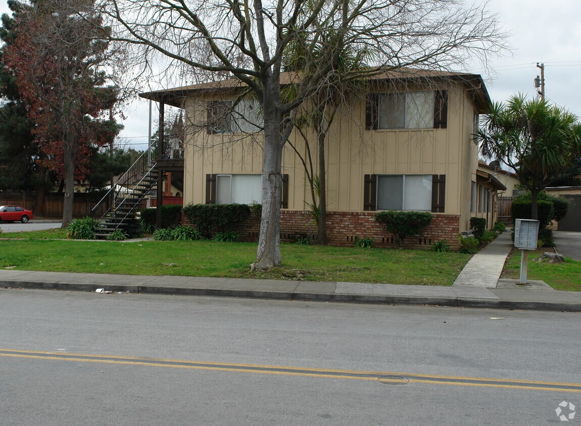 Building Photo - 1184 Ayala Dr