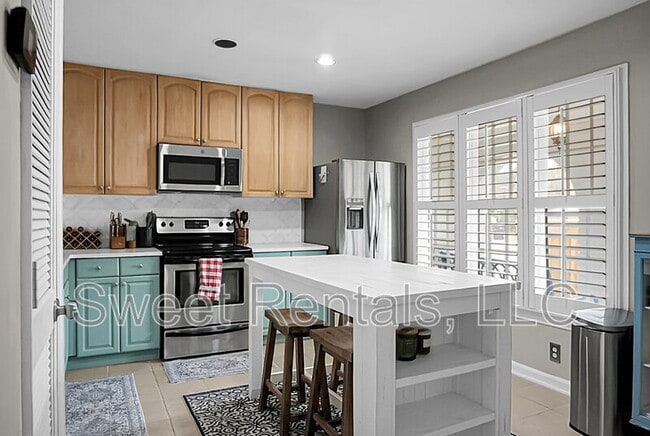 Photo - 733 Ralston Ct Townhome