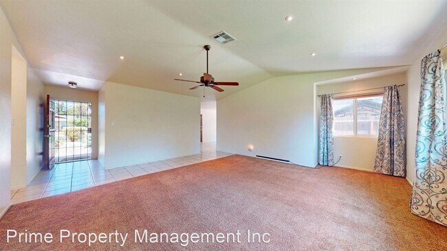 Foto del edificio - 3 br, 2 bath House - 1152 Menlo Avenue