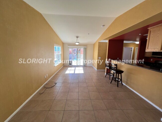 Foto del edificio - AVAILABLE MAY - 3 Bedroom / 2 Bathroom Home in Templeton