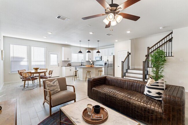 Building Photo - 3235 Longleaf Meadows Dr