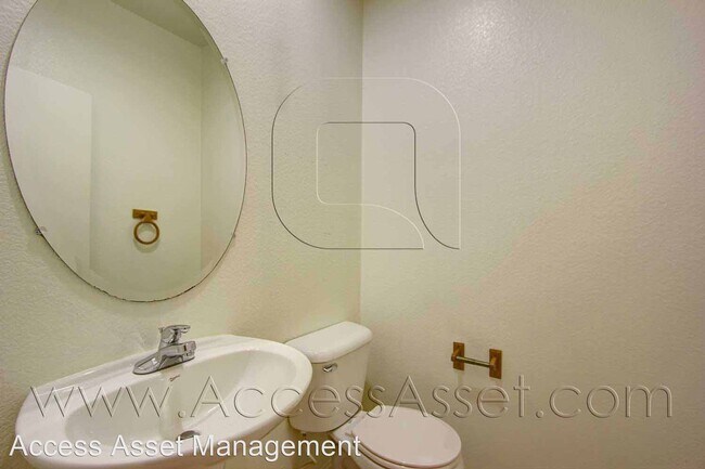 Building Photo - 3 br, 2.5 bath House - 4513 Carmen Ct.
