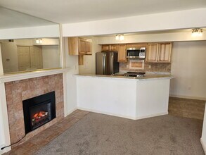 Building Photo - 20 S Boulder Cir