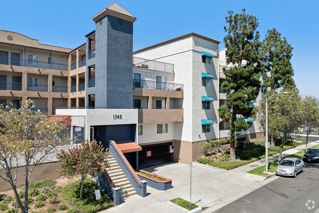 Foto del edificio - Chestnut Place Senior Apartments