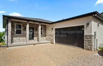 Building Photo - 842 S 140 E