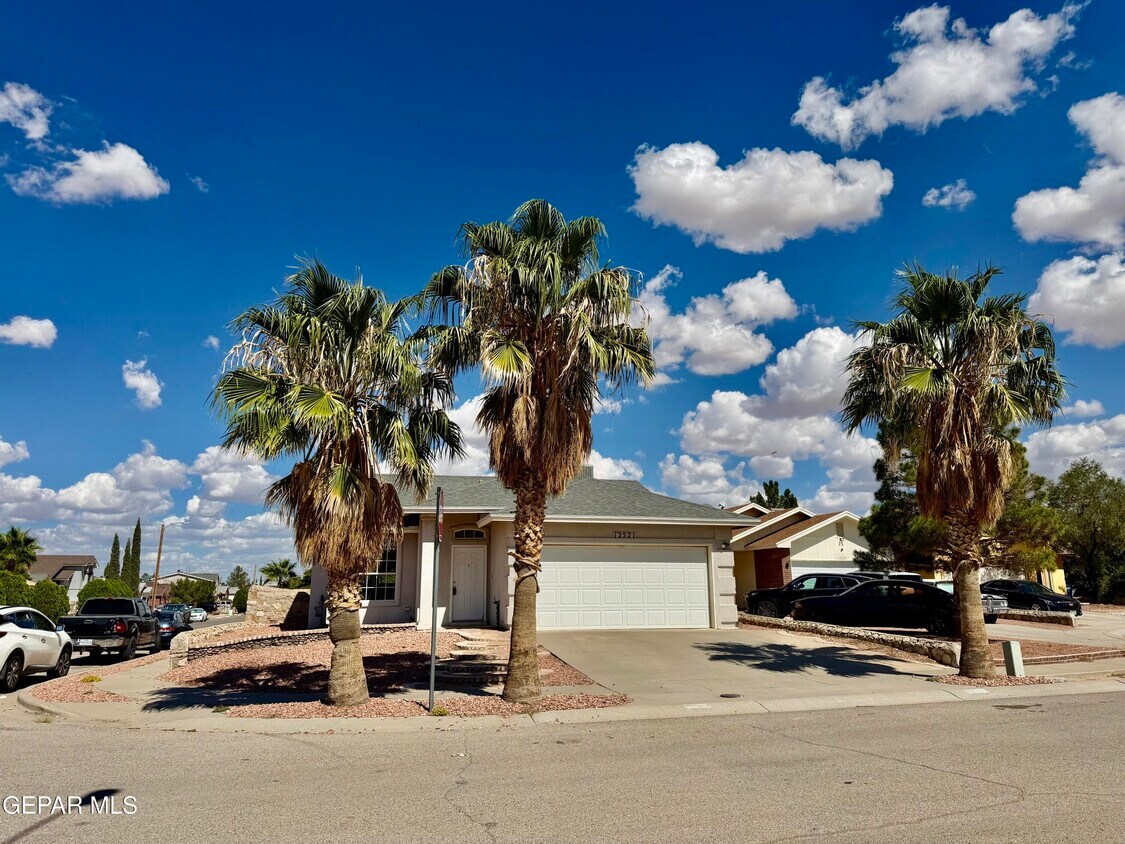 Primary Photo - 12521 Tierra Serena Dr