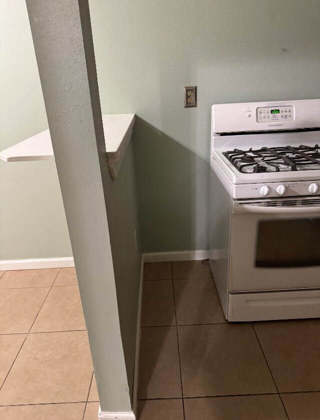 Foto del edificio - 3031 Mistletoe St