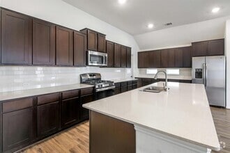 Building Photo - 105 Magdalene Way