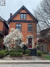 Building Photo - 207 Charlton Ave W