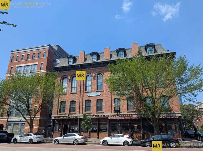 Foto del edificio - 1721 Washington St