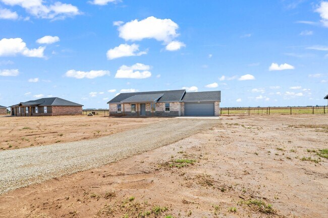 Foto del edificio - Country Living In Roosevelt ISD!