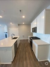 Building Photo - 4810 Airlake Dr