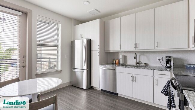 Foto del edificio - 3383 Cedarplaza Ln