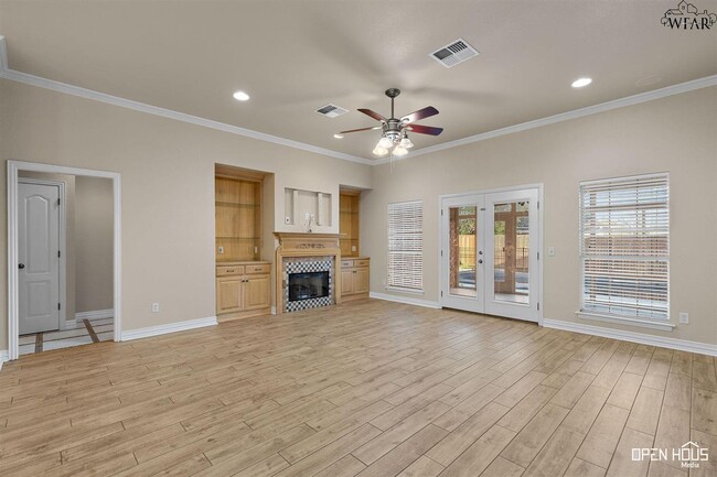 Foto del edificio - 5405 Blazing Star Ln