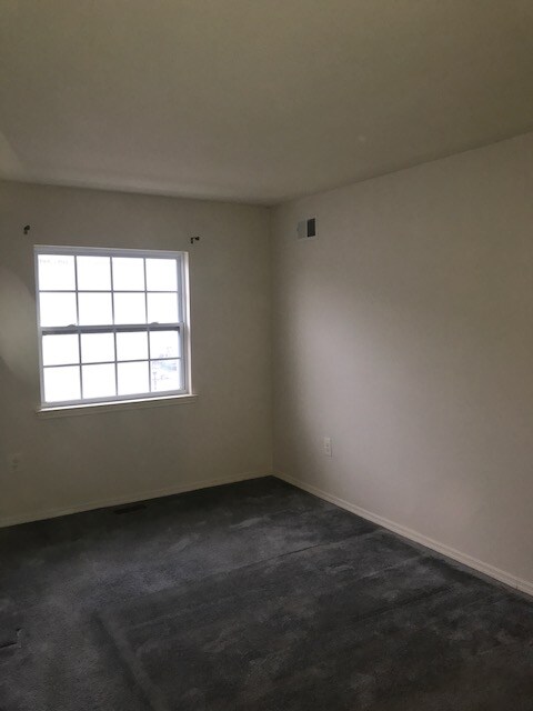Building Photo - 219 Surf Dr