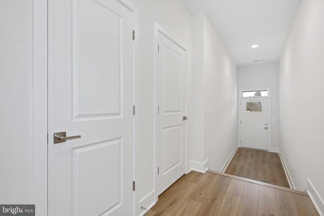 Building Photo - 120 Choke Cherry Ct