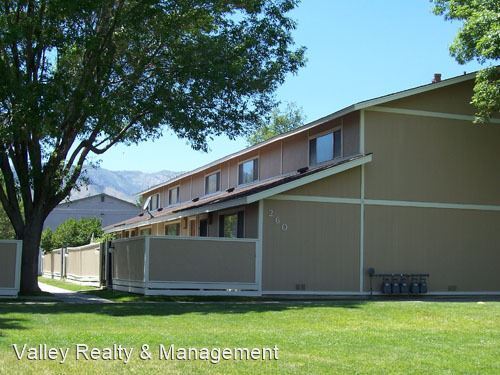 Primary Photo - 260 Allouette Way