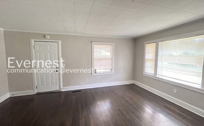 Building Photo - 795 Heflin Ave E