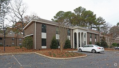 Granby Oaks - Granby Oaks Apartments