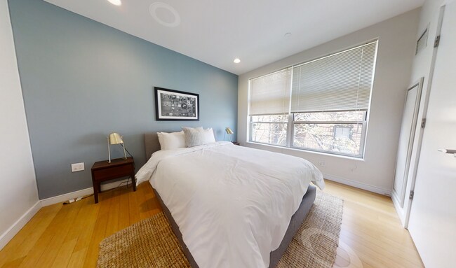 Foto del edificio - 609 Albany St