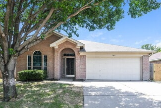 Building Photo - 1345 Meadowbrook Ln
