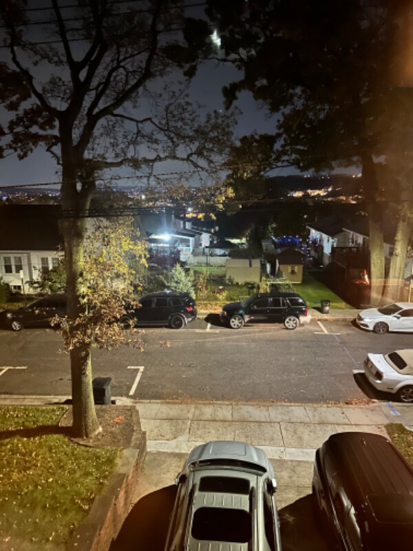 Foto del edificio - 120 Cyril Ave