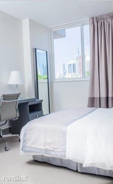 Foto del edificio - 1 br, 1 bath Apartment - 1700 SW 2nd Ave