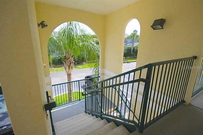 Foto del edificio - 8848 Grand Palms Cir