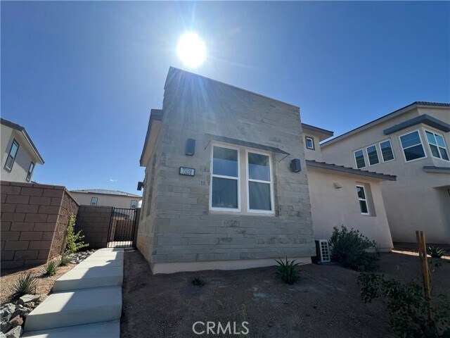 Building Photo - 75138 Aldrich Dr