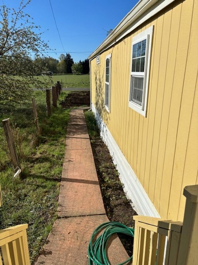 Building Photo - STATUS: UNAVAILABLE; PENDING APPLICATION-
